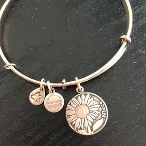 Because I Love You Niece by Alex and Ani